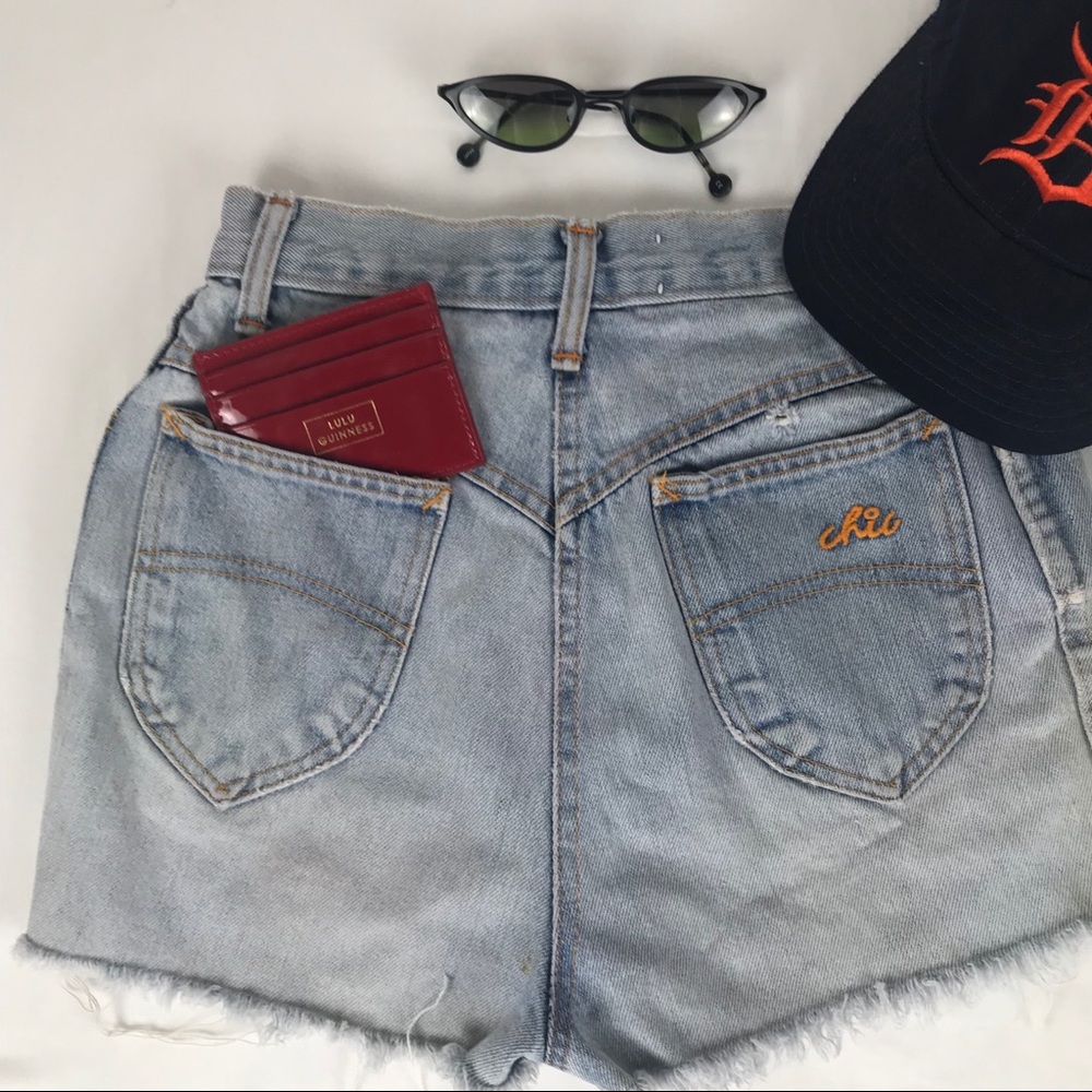 h. i. s. Distressed high rise jean short 22” waist - Picture 2 of 7